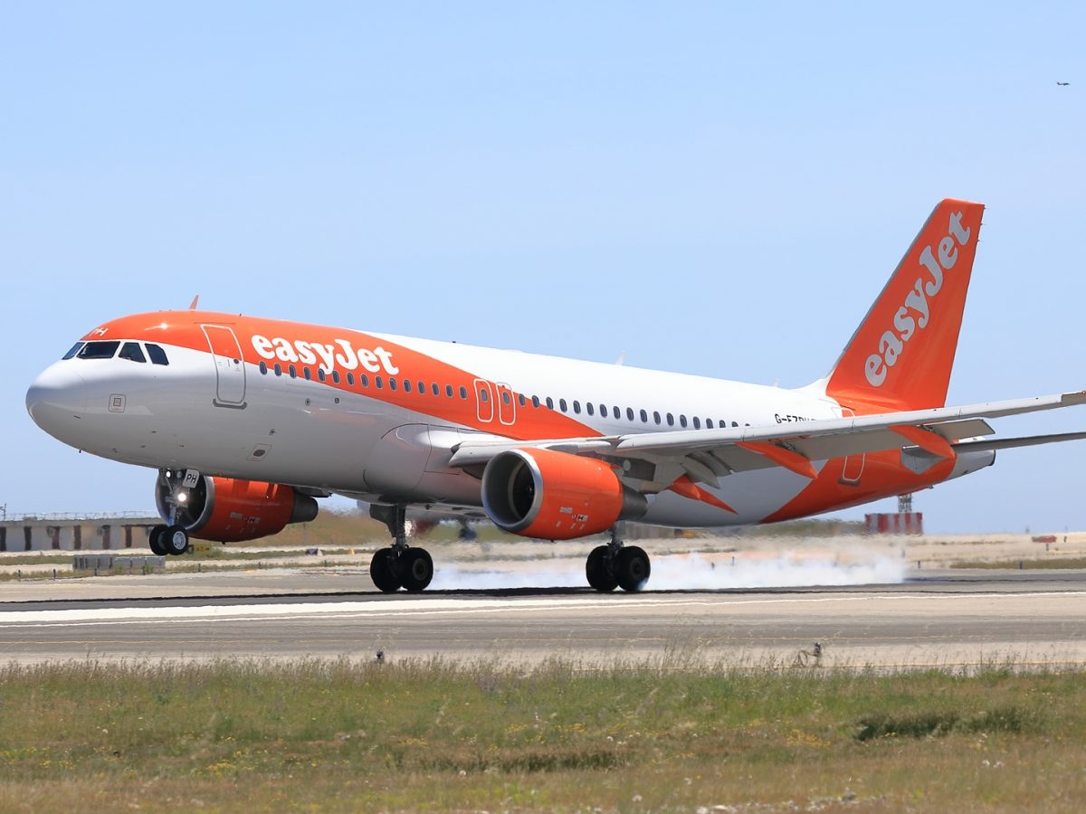 EasyJet, British Airways Cancel Hundreds Of Flights Over COVID-19 Surge