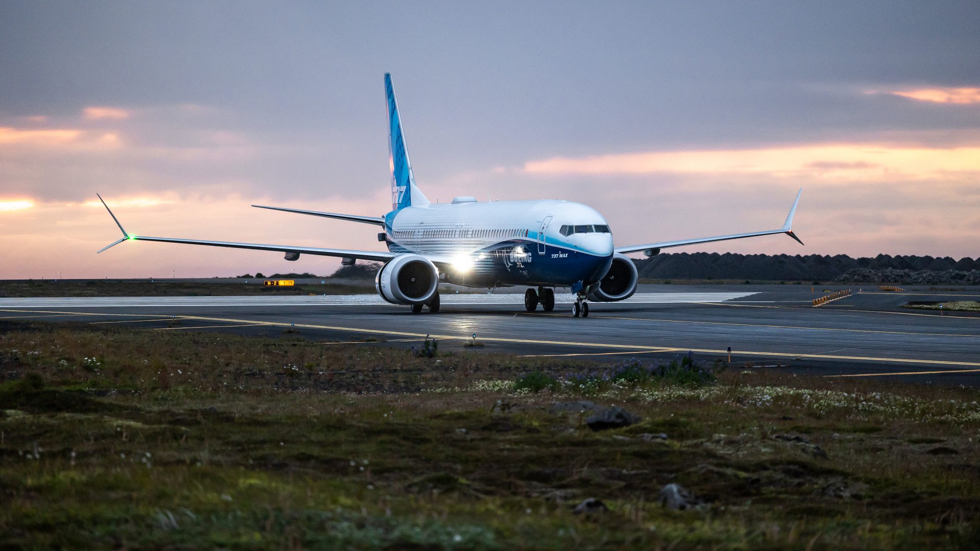 Boeing Layoffs US Aircraft Manufacturer To Cut 2,000 Whitecollar Jobs