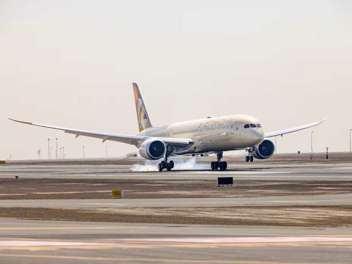 Etihad Airways Eyes 2025 For IPO Launch Report Aviation Business