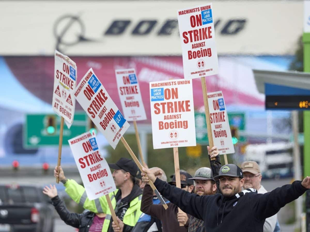 Spirit To Start Furloughs In 3 Weeks Amid Boeing Strike: Report ...