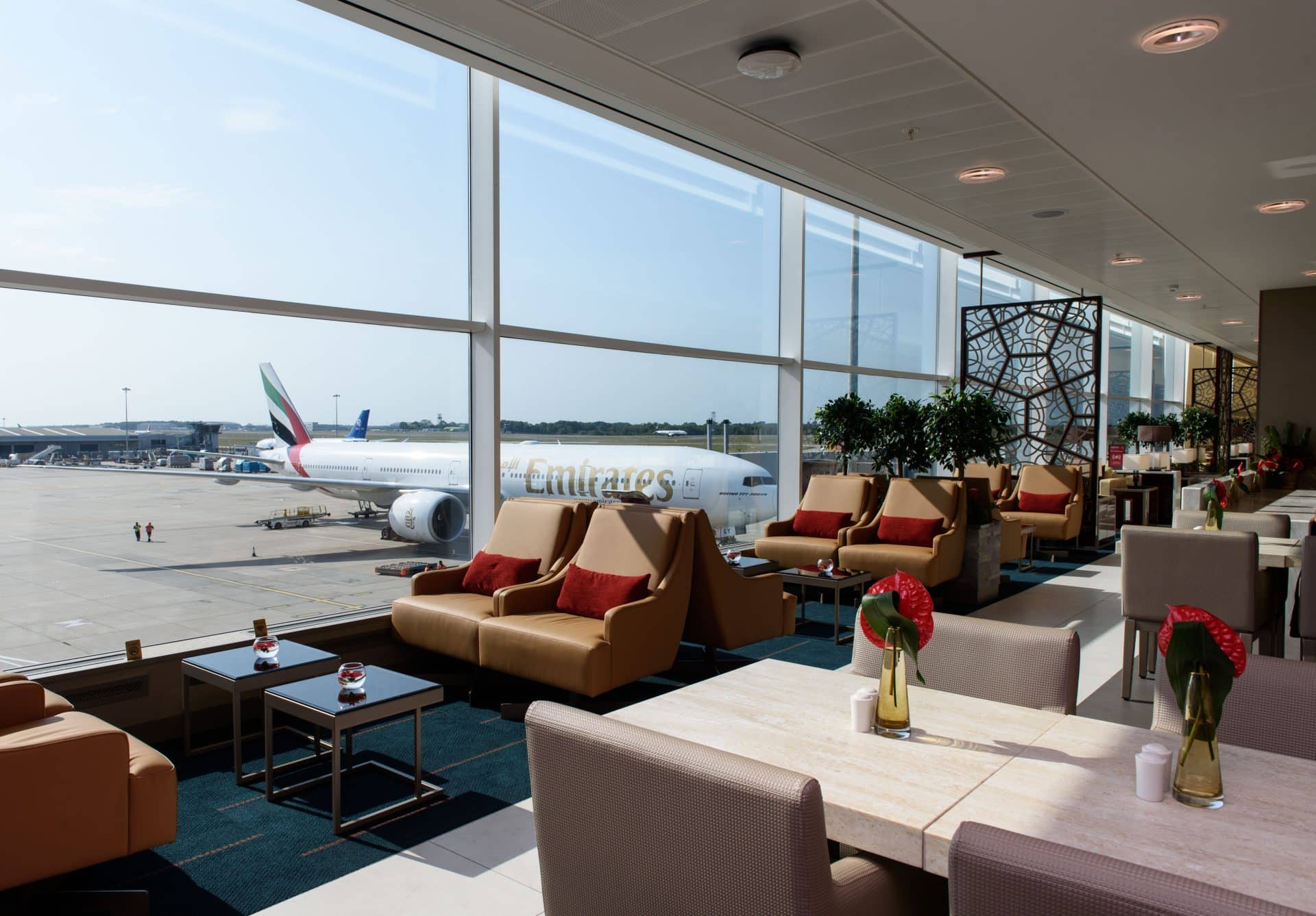 Emirates Unveils New $5.33 Million Lounge At London Stansted- Aviation ...