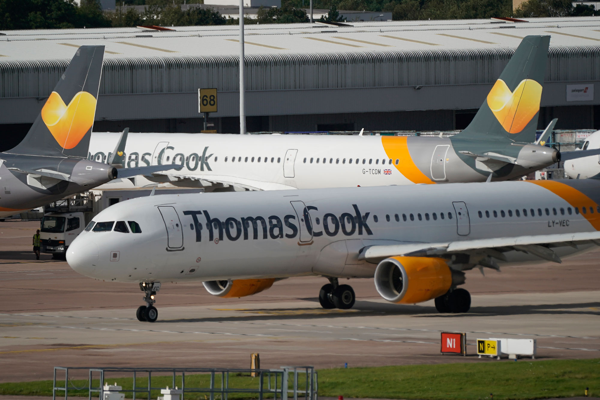 thomas cook airlines baggage policy